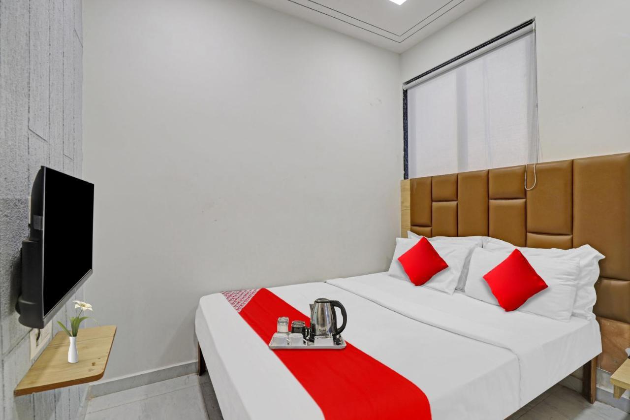 Hotel O Royal Orbit Surat Exterior photo
